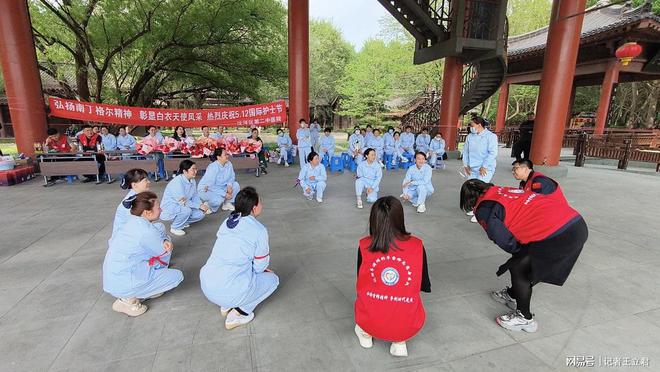 敬白衣天使凝聚社会温情开元棋牌沈阳爱心企业致(图3)